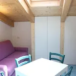 Red Mulberry House 1 Apartament