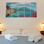 Red Mulberry House 1 * Salerno